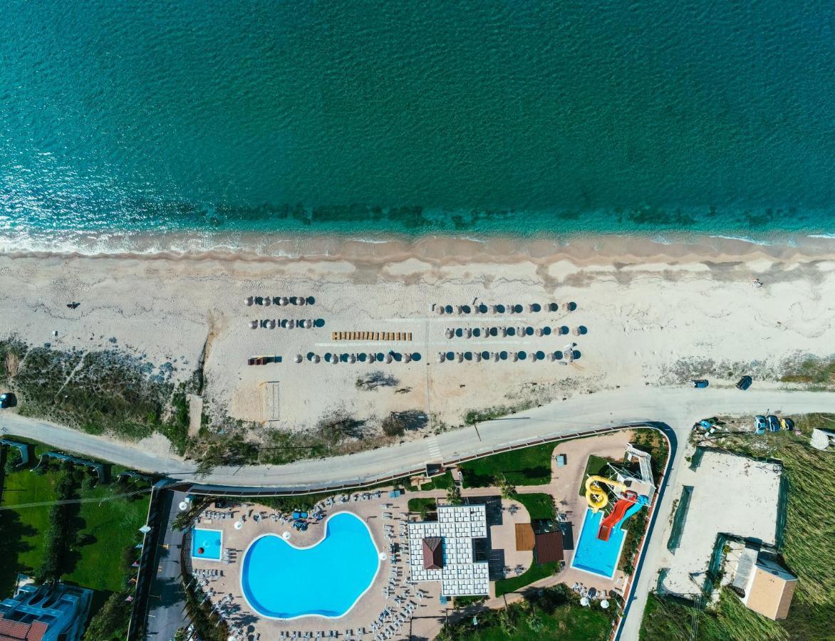 Almyros Beach Almiros Beach Bagian luar foto Aerial view of the beach