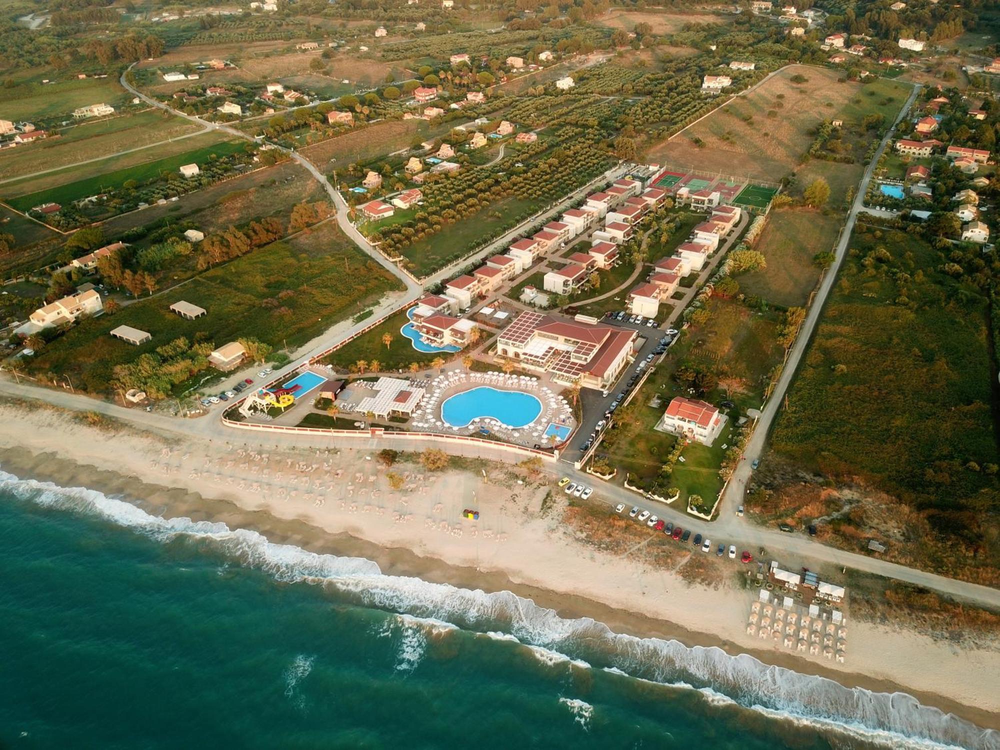 Almyros Beach Almiros Beach Bagian luar foto Aerial view of the resort