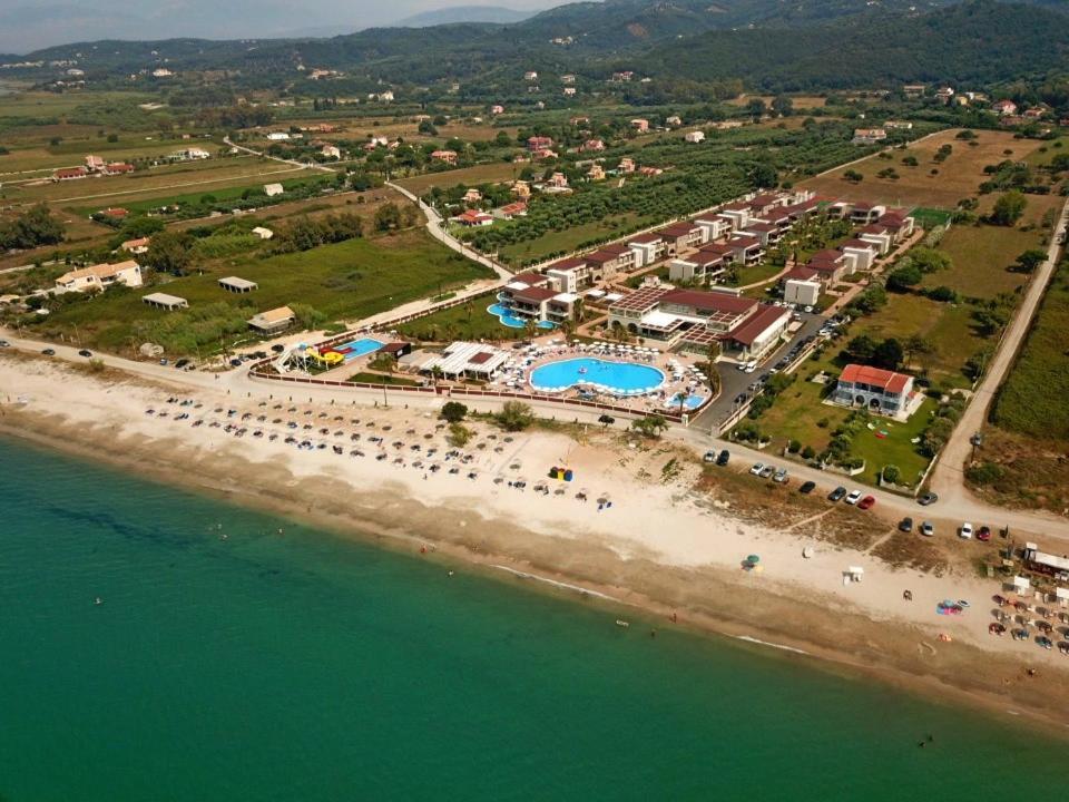 Almyros Beach Almiros Beach Bagian luar foto Aerial view of the beach